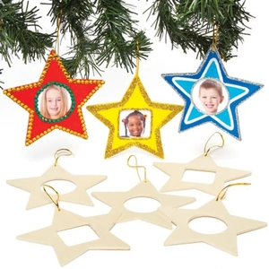 Baker Ross Hanging Star Shaped Picture Frames - 8 Wooden Star Photo Frames. Own Picture Christmas Decoration. Size 12cm