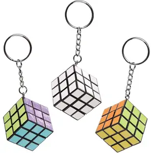 Baker Ross Colour-in Puzzle Cube Keyrings (Pack of 4) Creative Play Toys